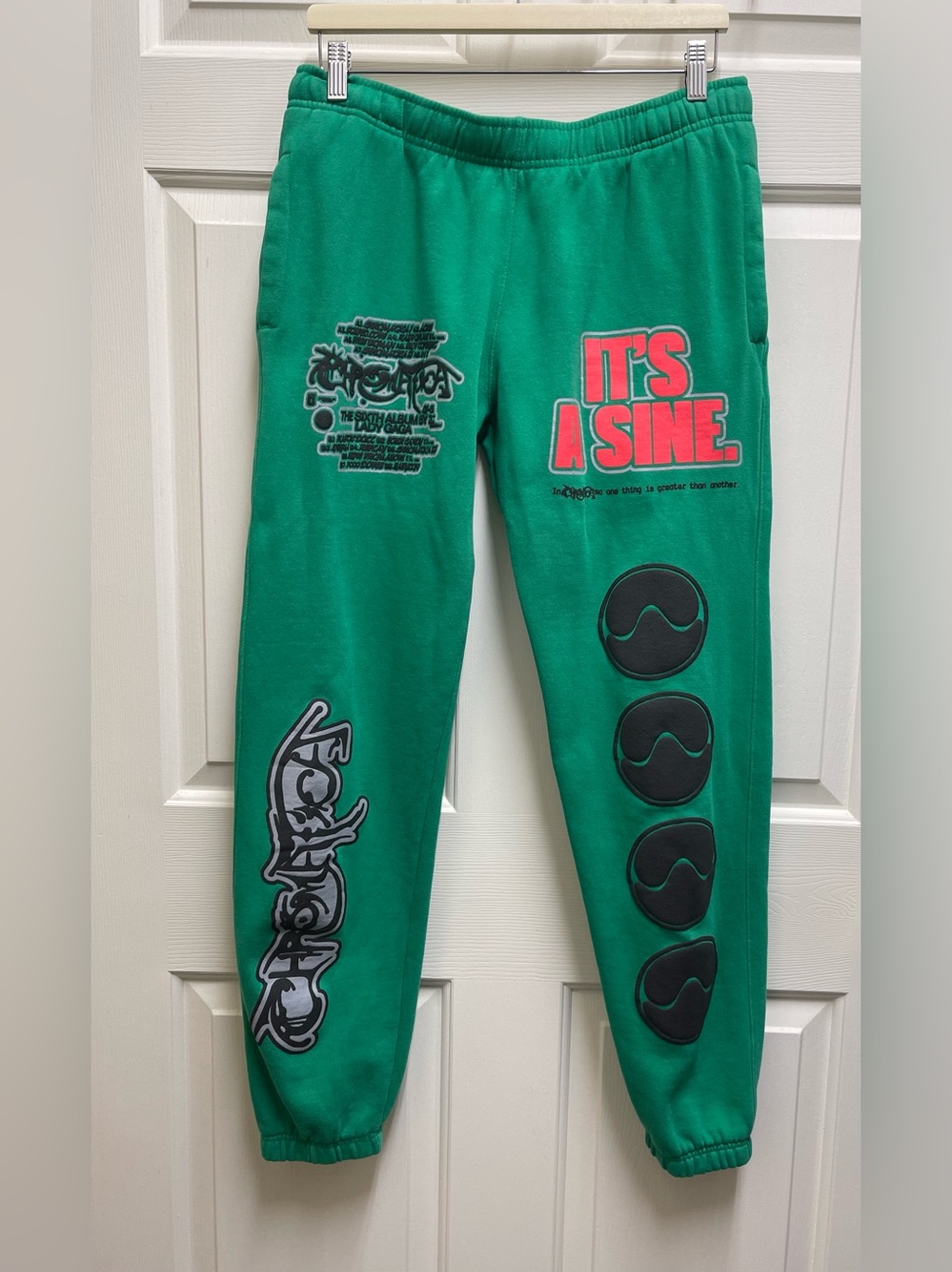 LADY GAGA CHROMATICA I Green Graphic Sweatpants Size L Streetwear Hyperpop
